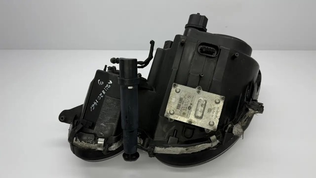 A2118201461 MERCEDES Фара правая купить в Каменское