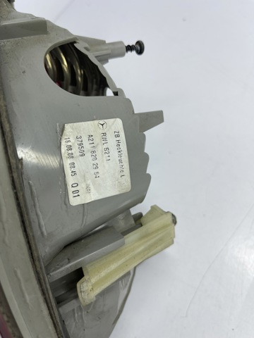 A2118202964 MERCEDES Фонарь задний левый внутренний купить в Ровно