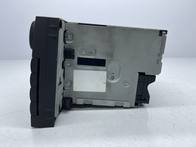 A2118701289 MERCEDES Магнитола (радио AM/FM) купить в Каменское