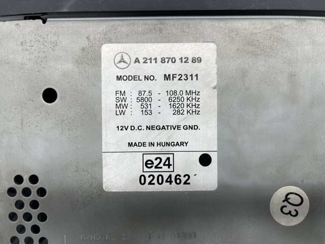 MERCEDES 2118701289 Магнитола (радио AM/FM) в наличии Украина
