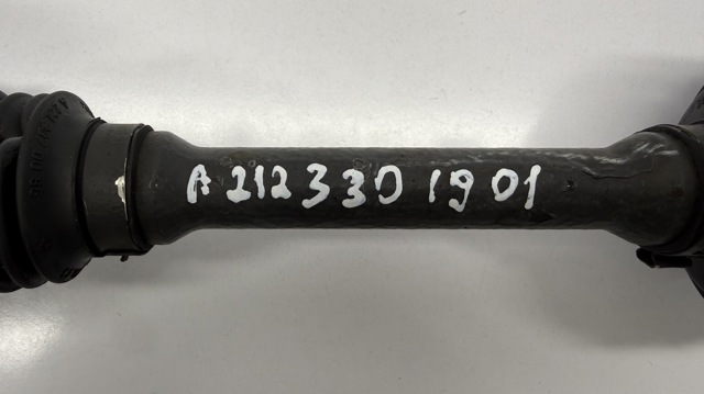 MERCEDES A2123301901 Полуось (привод) передняя правая в наличии Днепр