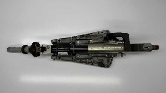 Колонка рулевого управления A2124602816 MERCEDES