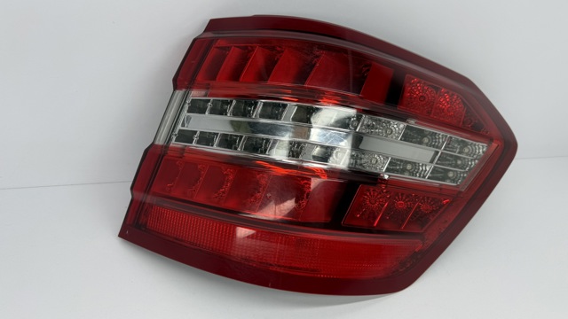 Стоп задний A2128204064 MERCEDES