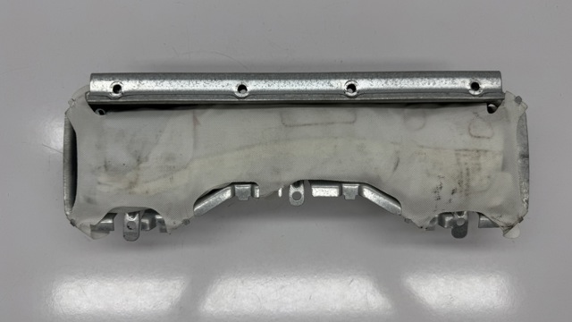 Эйрбэг защиты коленей нижняя A2128601002 MERCEDES