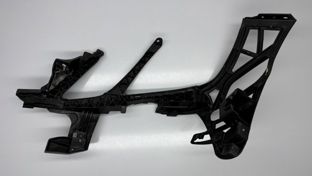 Кронштейн бампера переднего, правый A2128852265 MERCEDES
