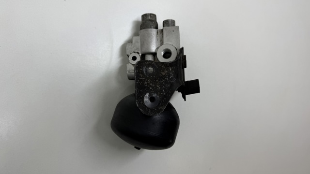 A2203200858 MERCEDES Блок клапанов регулируемой подвески купить в Черновцы