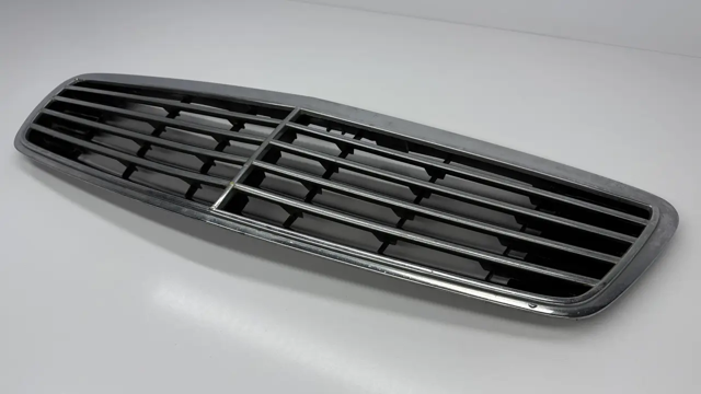 A2208800383 MERCEDES Решетка радиатора купить в Киев