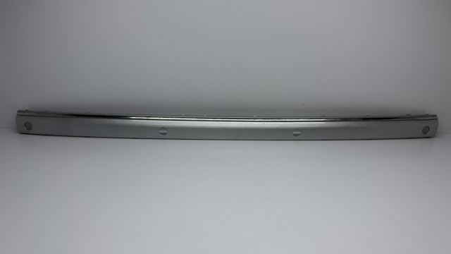 Накладка бампера заднего, центральная A2208851221 MERCEDES