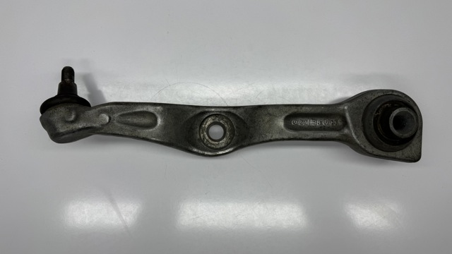 Рычаг передней подвески нижний, правый A2213307207 MERCEDES