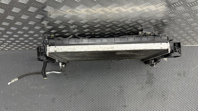 2215002503 MERCEDES Радиатор купить в Ирпень
