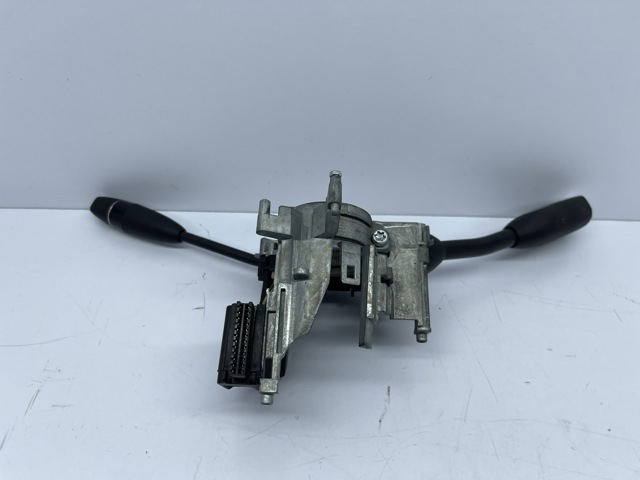 A2215404601 MERCEDES Механизм переключения передач, подрулевой купить в Ирпень