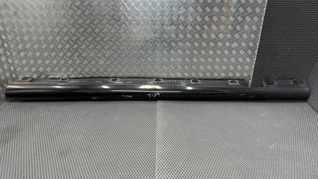 Накладка (молдинг) порога наружная левая A2216900940 MERCEDES