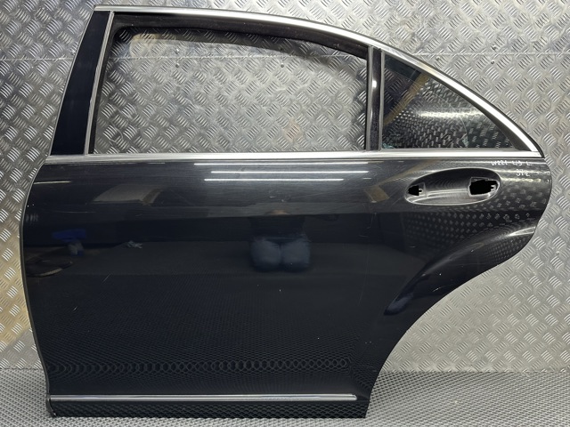 Дверь задняя, левая A2217300505 MERCEDES