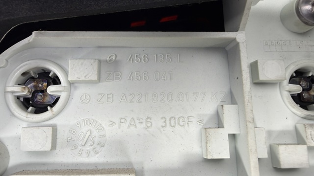 MERCEDES A2218200164 Фонарь задний левый в наличии Ровно