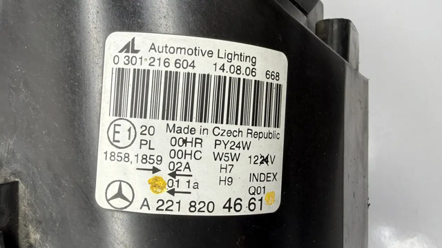 MERCEDES A2218204661 Фара правая в наличии Каменское
