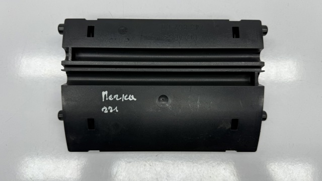 MERCEDES 2218709987 в наличии Ужгород