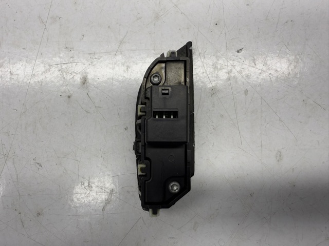 MERCEDES A2518201010 в наличии Кривой Рог