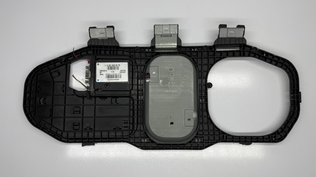 A2518202275 MERCEDES Антенна купить в Запорожье
