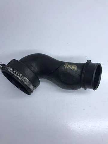 Патрубок интеркуллера A2710901437 MERCEDES