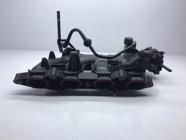 Впускной коллектор A2711401101 MERCEDES