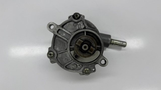 Насос вакуумный A6112300265 MERCEDES