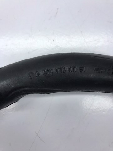 MERCEDES A6130160081 Патрубок вентиляции картерных газов в наличии Ирпень