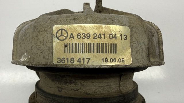 MERCEDES A6392410413 Подушка (опора) двигателя передняя в наличии Полтава