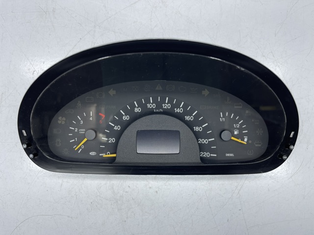 Приборная доска A6394460321 MERCEDES