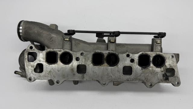 6420903237 MERCEDES Коллектор впускной правый купить в Кривой Рог