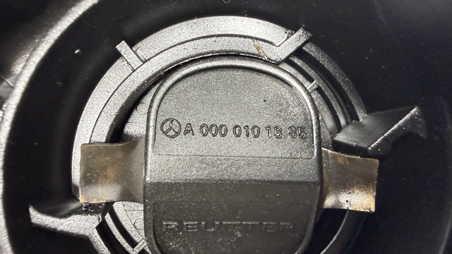 MERCEDES A6510100230 Крышка клапанная в наличии Киев