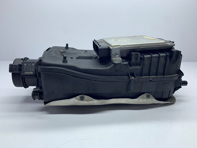  Корпус воздушного фильтра A6510901101 MERCEDES