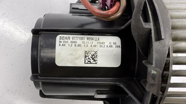 V7771001 MERCEDES Мотор вентилятора печки (отопителя салона) купить в Полтава
