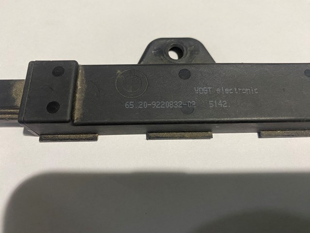 6520922083202 BMW Антенна купить в Чернигов