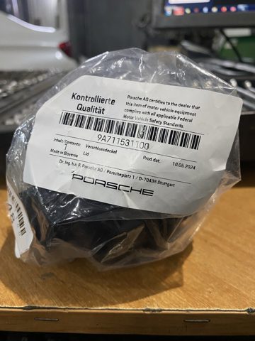 9A711531100 PORSCHE купить в Ровно