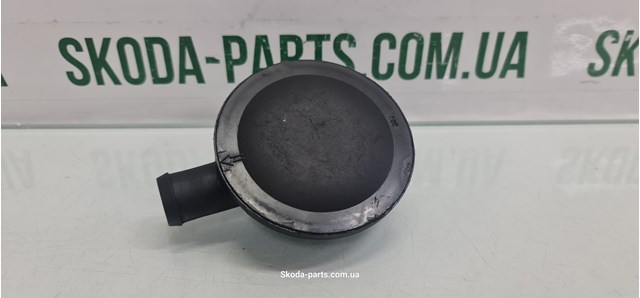 Клапан PCV вентиляции картера Volkswagen Polo 3