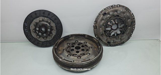 03G105266AL Маховик купить Павлоград