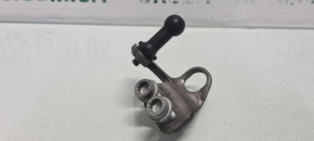 03L103164 Подушка декоративной крышки мотора купить Киев