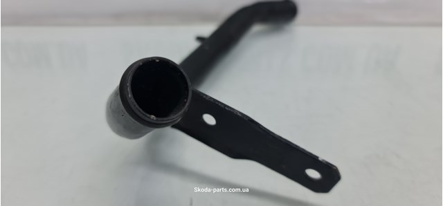 03L122157N VAG Патрубок системы охлаждения купить в Ирпень