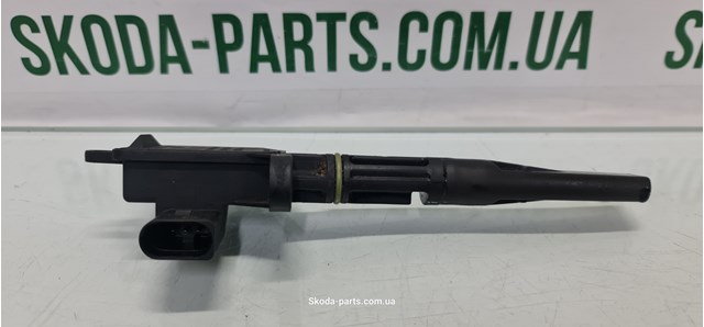 VAG 045907660D Датчик уровня масла двигателя в наличии Украина
