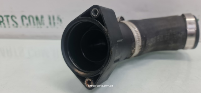 04L131111T VAG Трубка (шланг) подачи масла к турбине купить в Львов