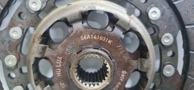 VAG 06A141031K Диск сцепления в наличии Ужгород