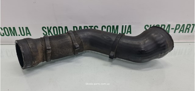 VAG 06A145708B Шланг (патрубок) интеркуллера в наличии Ирпень
