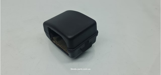1H0820692 VAG купить в Ровно