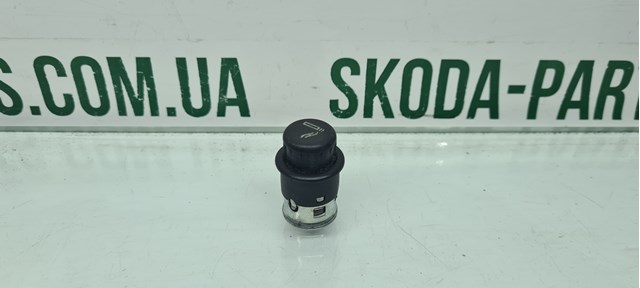 Розетка прикуривателя 1J0919307 VAG