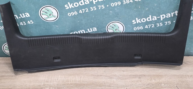 VAG 1J6863459C Облицовка задней панели багажника в наличии Черновцы