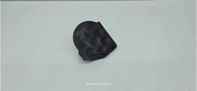 1K0825961B VAG заглушка