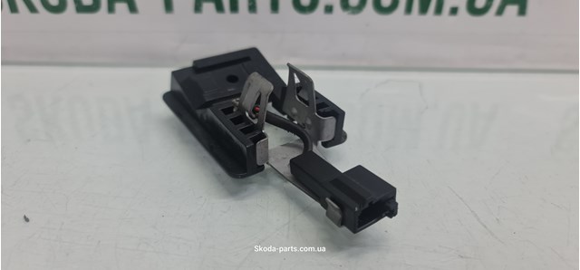 VAG 1K0858773A в наличии Киев