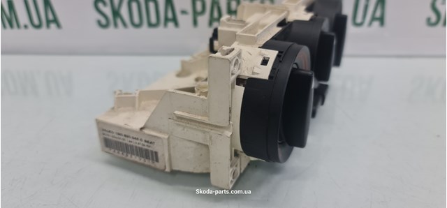 VAG 1M0820045C Блок управления кондиционером в наличии Чернигов