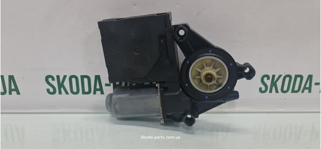 1T0959702 VAG Мотор стеклоподъемника двери передней правой купить в Черкассы
