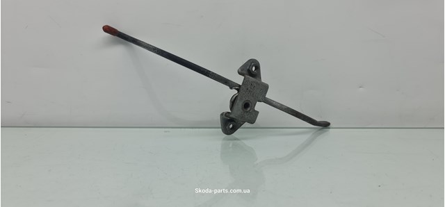 1U0823457D VAG купить в Кривой Рог